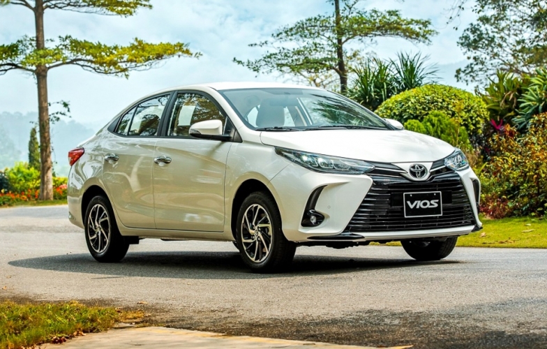 Giá xe Toyota Vios 2021 giảm mạnh, cạnh tranh Hyundai Accent