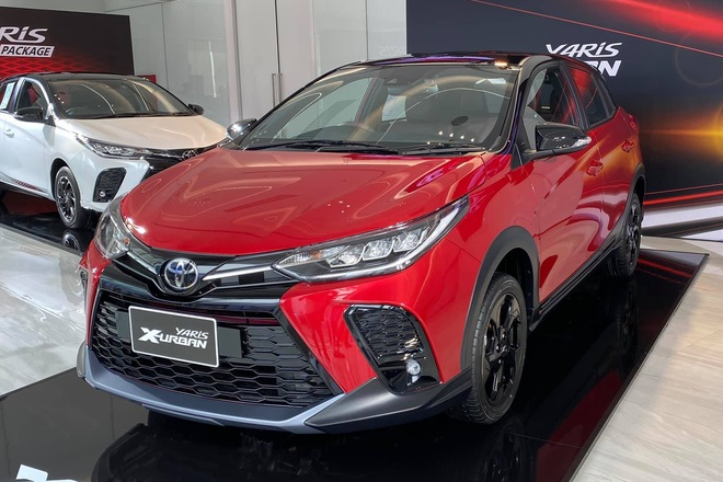 Hatchback hạng B đẹp long lanh của Toyota về đại lý, giá chỉ 380 triệu đồng