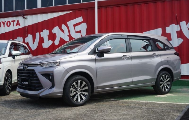 MPV mới của Toyota chuẩn bị ra mắt tại Việt Nam, đại lý đã nhận cọc
