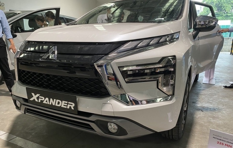 Mitsubishi Xpander 2022 bất ngờ về đại lý, nhiều nâng cấp đấu Veloz Cross