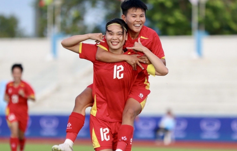 CĐV Indonesia: 'Việt Nam có cần cầu thủ nhập tịch đâu'