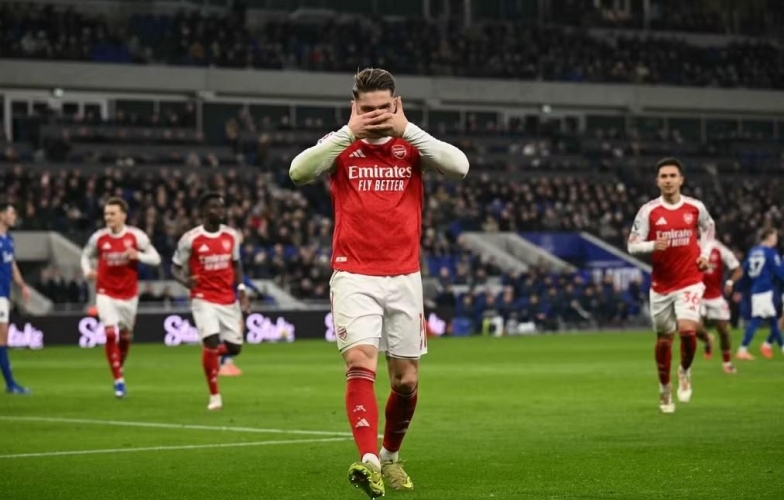 Đánh bại Everton, Arsenal ngạo nghễ trở lại đỉnh Premier League