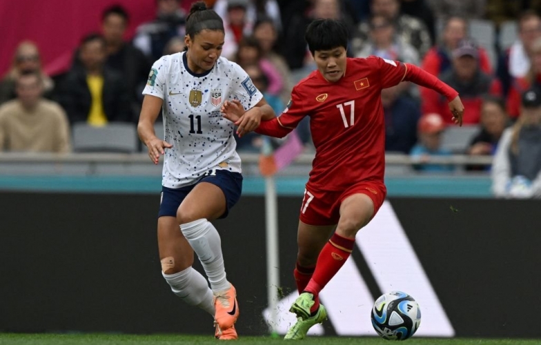 Chùm ảnh ĐT nữ Việt Nam xuất hiện ở sân chơi World Cup
