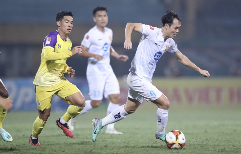 Văn Toàn ký hợp đồng 3 năm với Hà Nội FC