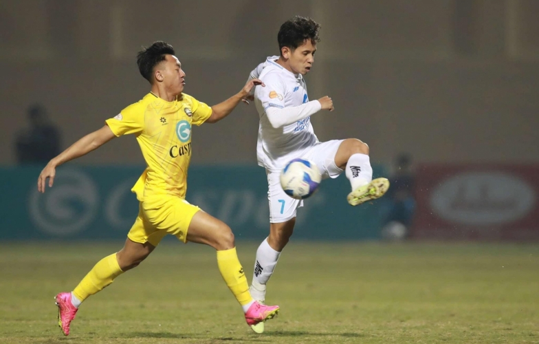 Trực tiếp Thanh Hóa 0-0 Nam Định: Thế trận cân bằng