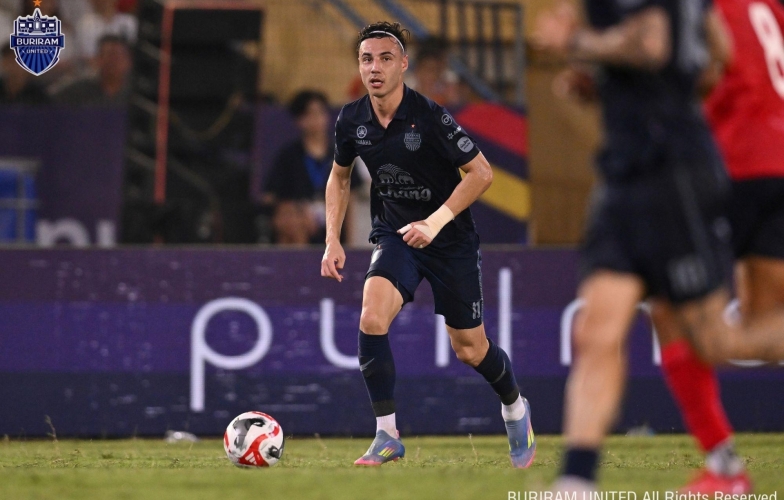 Thắng CAHN, ngôi sao Buriram United lập tức cập bến Nhật Bản