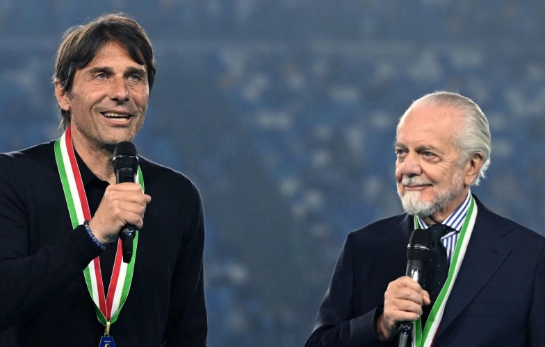 CHÍNH THỨC: Conte rời Napoli ngay sau khi vô địch Serie A