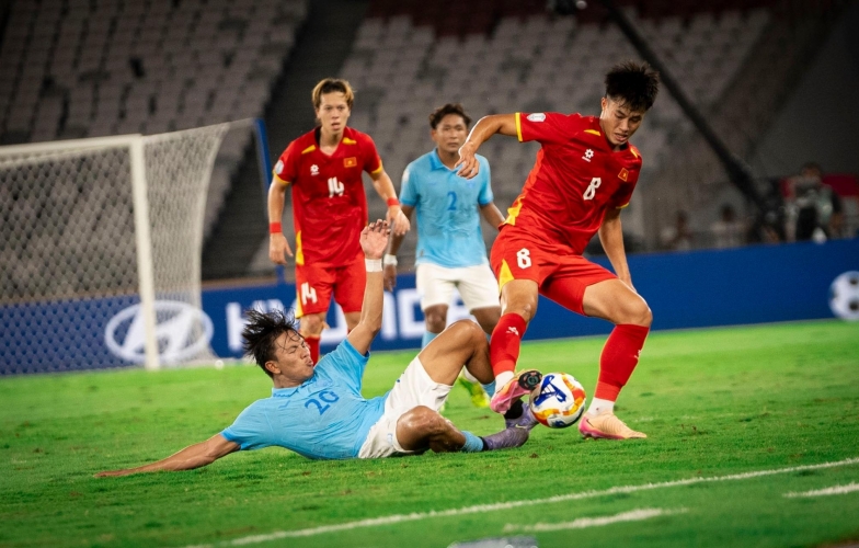 HLV Kim Sang Sik có vấn đề đáng lo với U23 Việt Nam