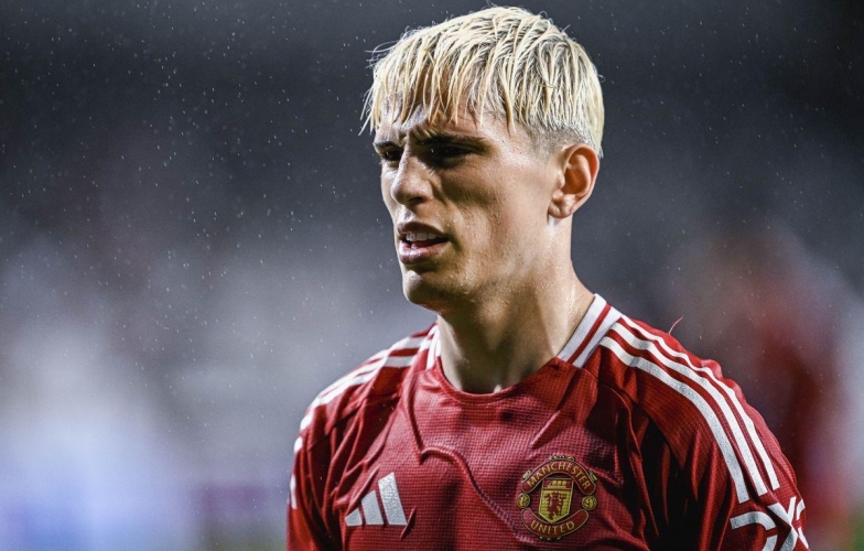 Chelsea xem xét 'hạnh kiểm' của Garnacho trước khi chiêu mộ anh