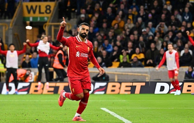 Salah lập công, Liverpool thắng lịch tính Wolves