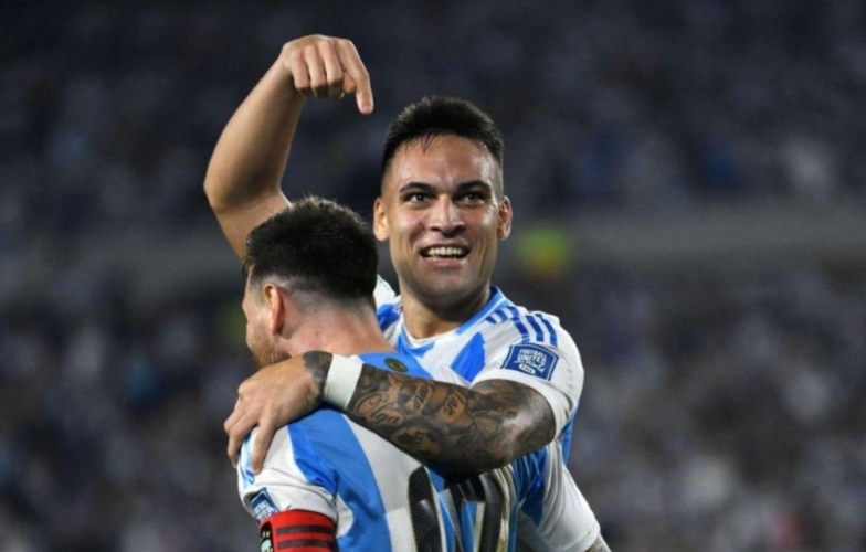 Messi: 'Lautaro Martinez xứng đáng giành Quả bóng vàng 2024'