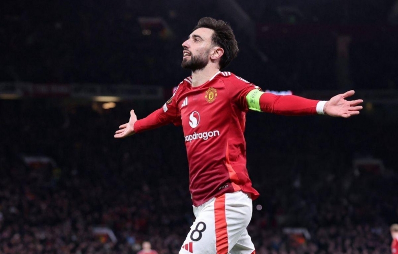 Bruno Fernandes thiết lập hai kỷ lục tại cúp C2