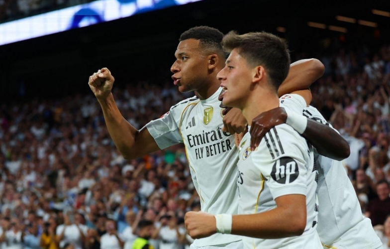 Tin chuyển nhượng 13/1: Trò cưng sắp theo chân Alonso rời Real Madrid