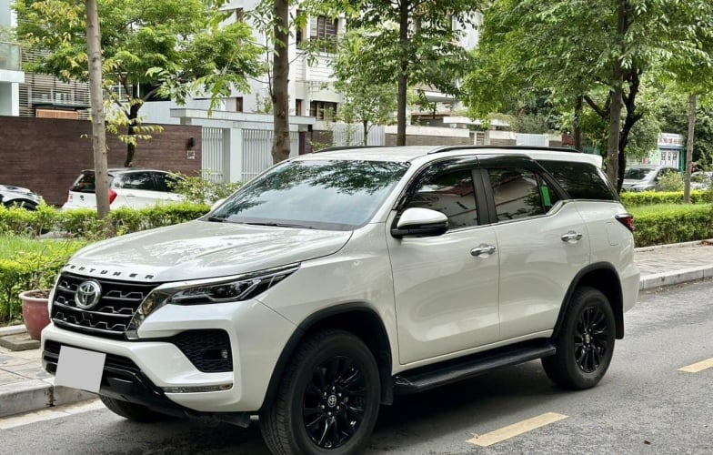 Toyota Fortuner 2022 2.7 AT khấu hao ra sao sau 2 năm lăn bánh?