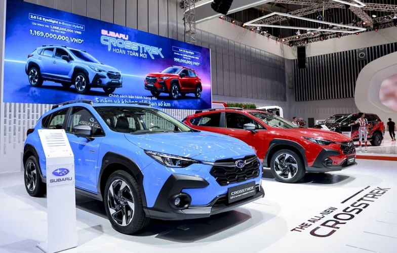 Toyota Camry, Honda Civic, Subaru Crosstek - Bộ 3 hybrid nổi bật tại Triển lãm Ô tô Việt Nam 2024