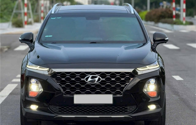 Hyundai SantaFe Dầu Cao Cấp 2020 'sốt giá' trên thị trường xe cũ