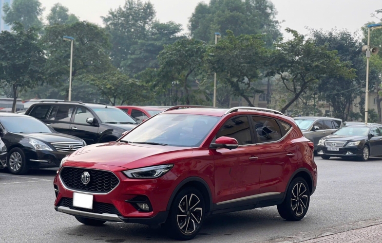 MG ZS 2021 bản Cao cấp rao bán chỉ ngang Kia Morning sau 2 năm sử dụng