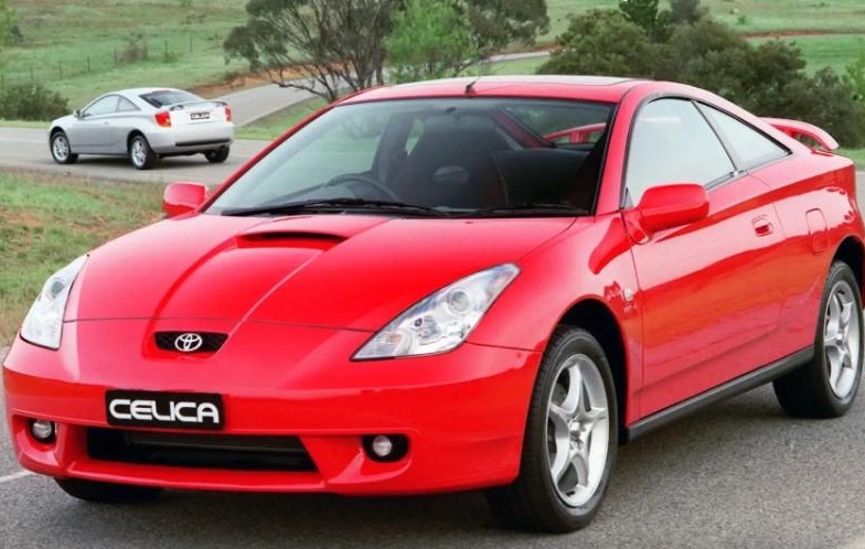 Toyota Celica: Huyền thoại trở lại sau 18 năm vắng bóng