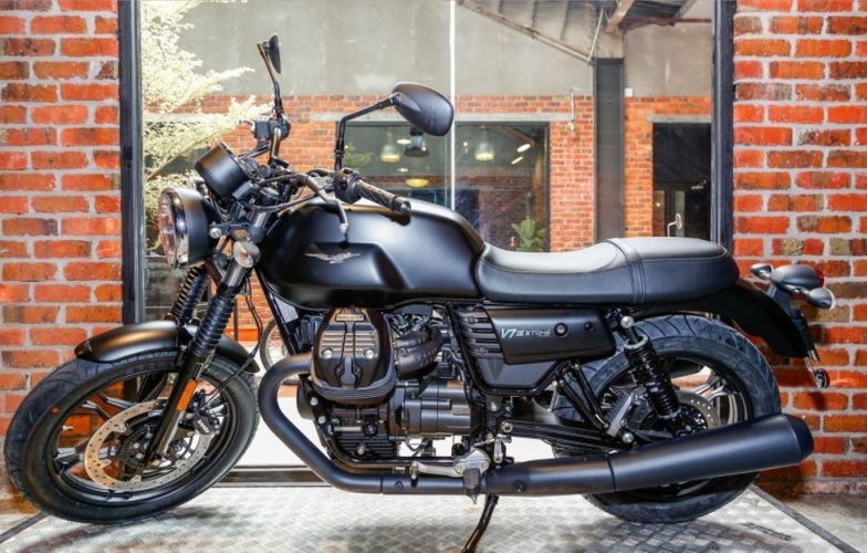Bảng giá xe máy Moto Guzzi tháng 07/2025: V7 Stone, V85 TT, V9 Roamer có gì mới?