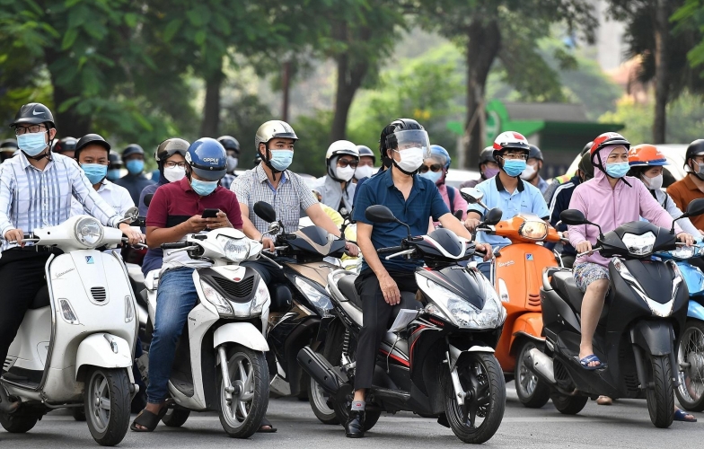 Hà Nội cấm xe máy chạy xăng từ 1/7/2026: Cần lộ trình hỗ trợ chuyển đổi cho người dân