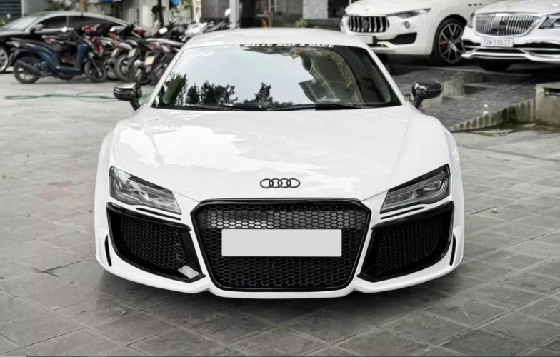Audi R8 độ độc nhất xuất hiện tại Hà Nội: Giá 3,2 tỷ, vẫn giữ nguyên chất siêu xe V8