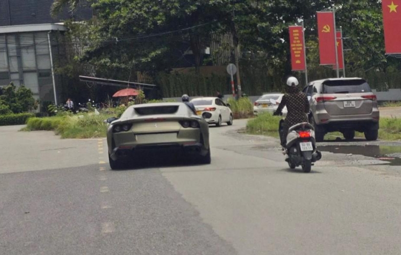 Đại gia Việt chơi lớn với Ferrari 812 GTS mui trần hiếm, giá bán hàng chục tỷ đồng