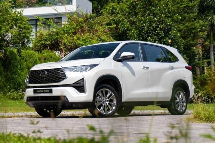 Xe hybrid cần dầu nhớt riêng: Chuyên gia cảnh báo rủi ro khi chọn sai