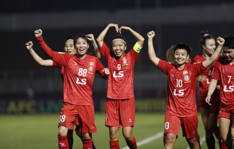 Vào tứ kết châu Á, đội Huỳnh Như được thưởng khủng