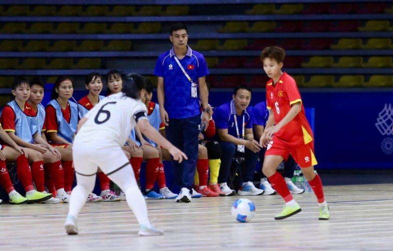 HLV futsal nữ Việt Nam chỉ thẳng lý do giành được HCV SEA Games
