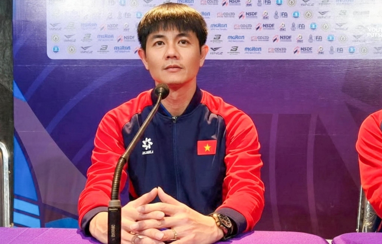 HLV tuyển Việt Nam nói gì khi thua ngược Thái Lan ở giải AFF