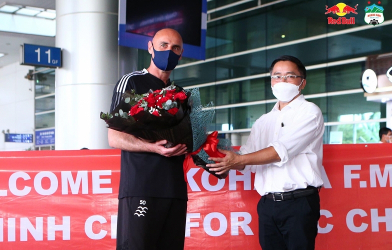 HLV đội á quân Nhật Bản đánh giá cao HAGL tại AFC Champions League