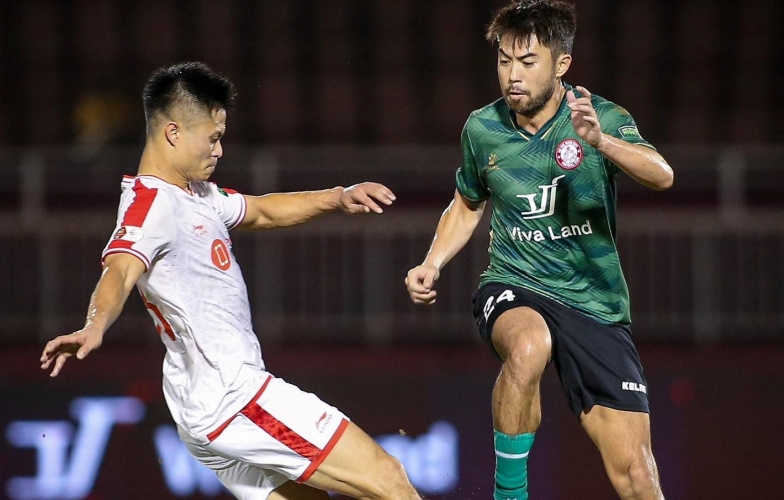 Chia tay V-League, sao Việt kiều bất ngờ tái xuất ở sân 7