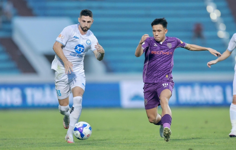 Hấp dẫn cuộc đua vô địch V-League giữa Nam Định và Hà Nội