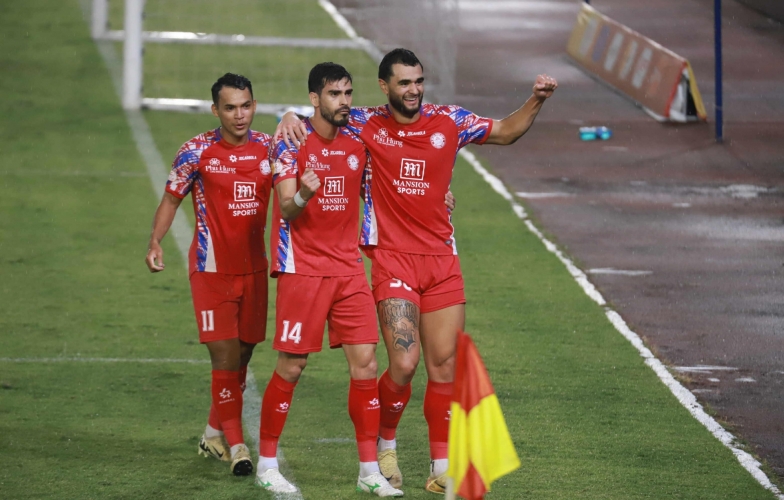 Trực tiếp Hà Nội 0-1 TP HCM: Bất ngờ cực lớn