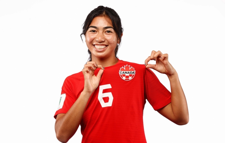 Cầu thủ Việt kiều từng dự World Cup được gọi lên tuyển Canada