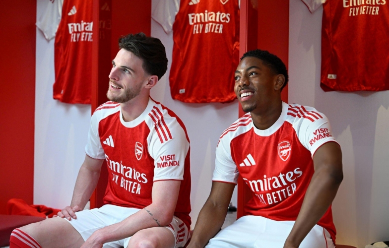Sao trẻ hàng đầu nước Anh gia hạn hợp đồng với Arsenal