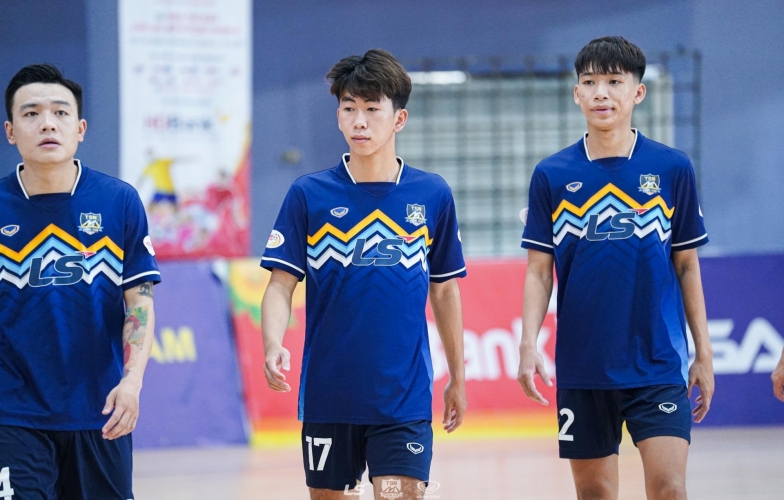 CLB Việt Nam thắng không tưởng 19-2, tiến gần chức vô địch
