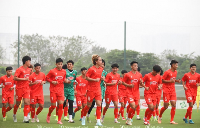 HLV Kim Sang Sik chính thức loại 8 cầu thủ U23 Việt Nam