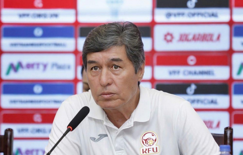 HLV Kyrgyzstan: 'Việt Nam là đội mạnh nhất'