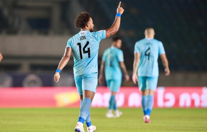 Truyền thông Malaysia thốt lên 1 điều khi Xuân Son lập siêu hattrick