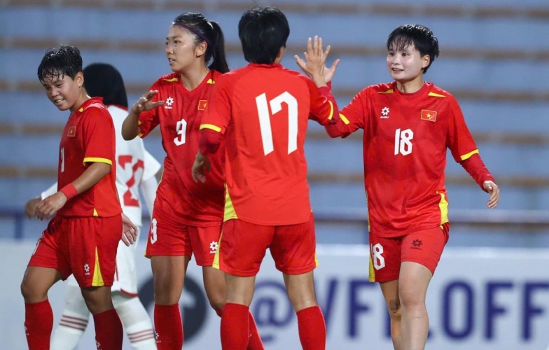 Trực tiếp nữ Việt Nam vs Malaysia, 18h30 hôm nay 5/12