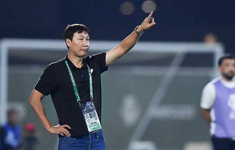 HLV Kim Sang Sik: 'Tôi cũng không ngờ U23 Việt Nam có 9 điểm'