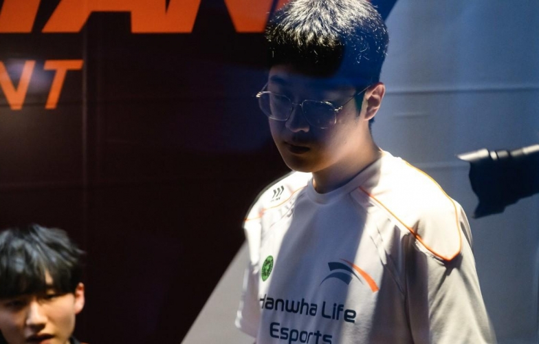 Zeus lập cột mốc cực buồn ngay sau thất bại tại LCK Road to MSI