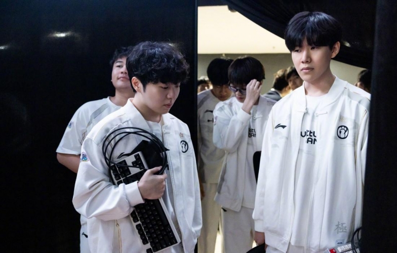 Lộ diện đội hình IG 2026, 'siêu chiến đội' ngày nào rơi rụng quá nửa