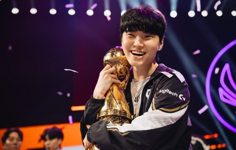 LMHT và Riot trắng tay, Chovy có màn 'gánh team' gây xôn xao tại The Game Awards 2025