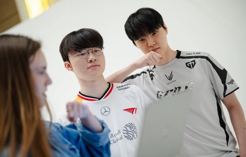 LCK Awards 2025: Cả Chovy lẫn Faker đều không đoạt giải 'Tuyển thủ của năm'