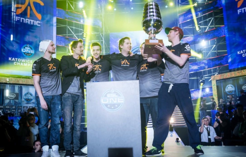 Một trong những tổ chức Esports vĩ đại nhất thế giới sắp bị 'bán thanh lý'