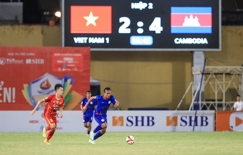 Mưa bàn thắng, siêu phẩm sút phạt ở Giải Công an, cảnh sát ASEAN 2025