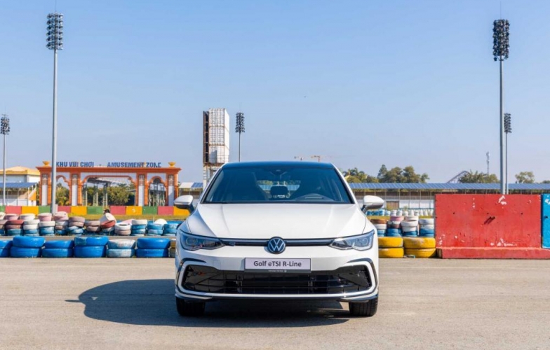 Huyền thoại hatchback Đức hồi sinh: Volkswagen Golf 2025 chính thức ra mắt Việt Nam