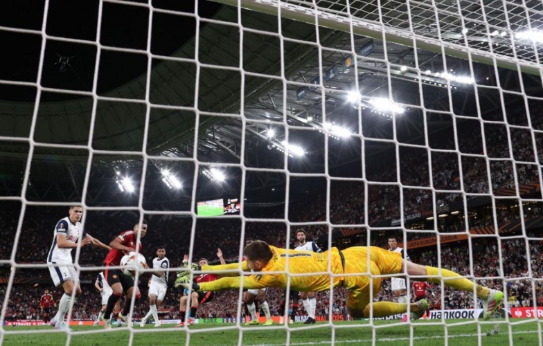 Thủ môn Tottenham lên tiếng sau hàng loạt pha cứu thua xuất thần